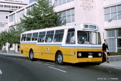 Bus-187-London-Circuit