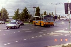 Bus 430 - Hindmarsh Dr