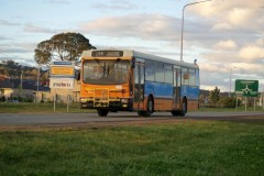 BUS 855 - MULLIGANS FLAT RD