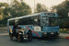 Bus-869